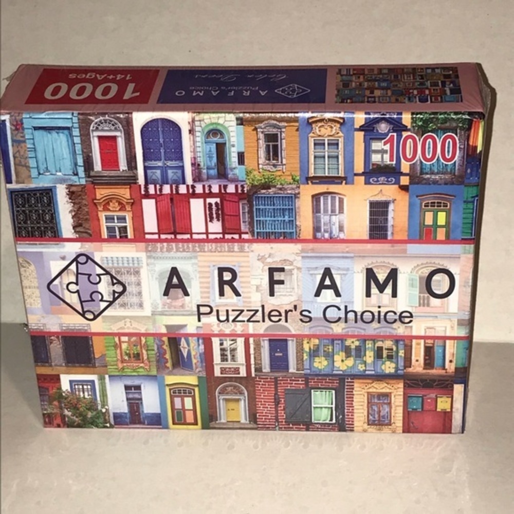 1000 Piece Jigsaw Puzzle Color Doors